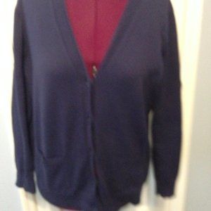 VAN HEUSEN LADIES SIZE XL NAVY BLUE  LONG SLEEVES BUTTON UP SWEATER